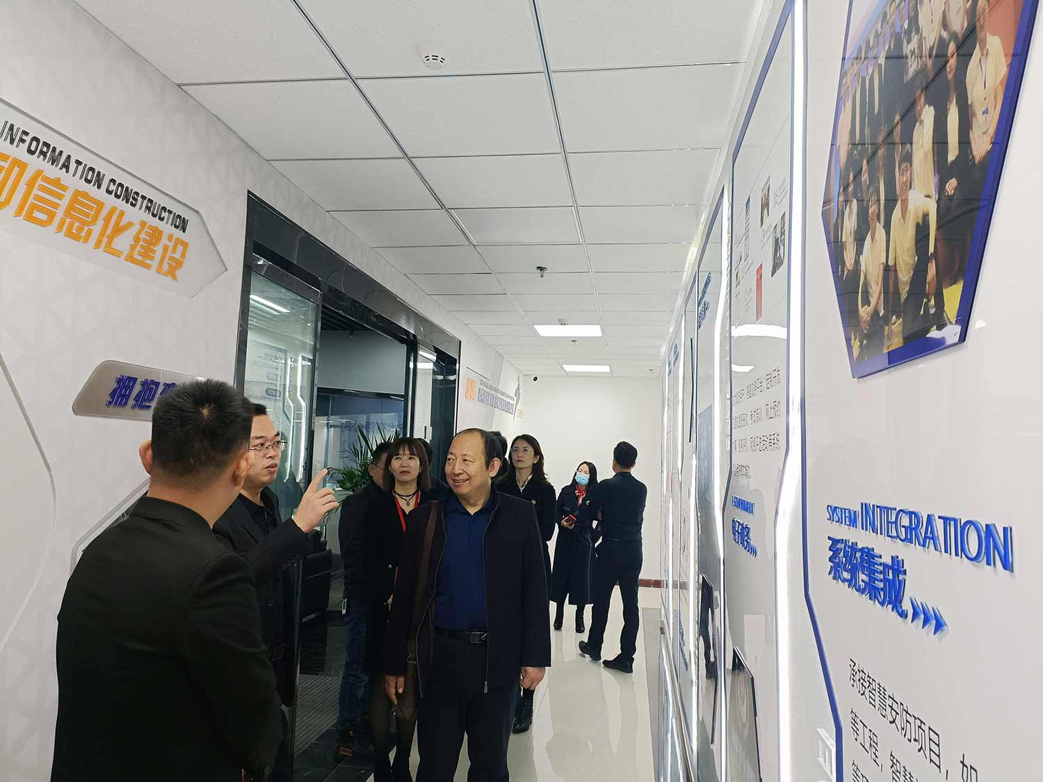 1637806537893143.jpg 3.jpg