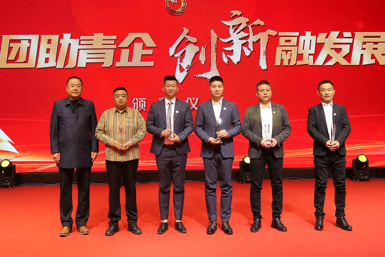 1677635460790783.jpg 1.jpg